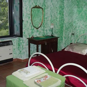  Bed & Breakfast Borgoeden